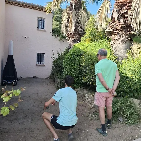 Les 3 Sources D'aiguebonne, Vue Et Esterel, Plages A Pied *